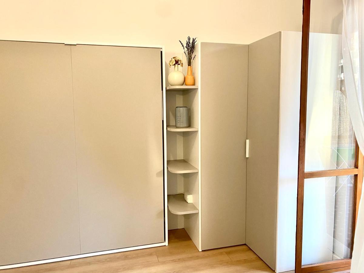 Monolocale Con Terrazzo Alle Porte Di Milano Bresso Luaran gambar
