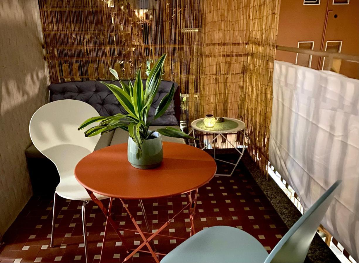 Monolocale Con Terrazzo Alle Porte Di Milano Bresso Luaran gambar